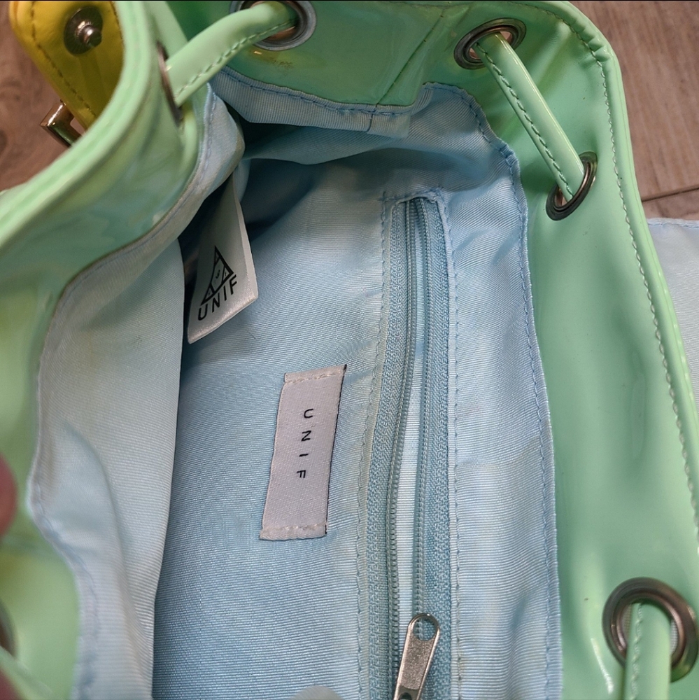 UNIF Bop Backpack - Picture 5 of 6